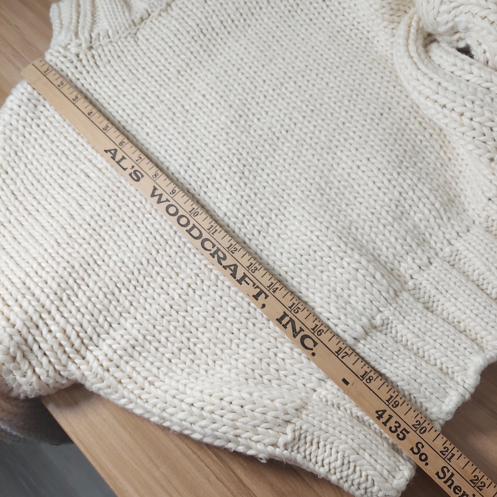 Forever 21 Cherry Sweater L Chunky Knit Cream Cropped Balloon Sleeve Mock Neck - Picture 8 of 8